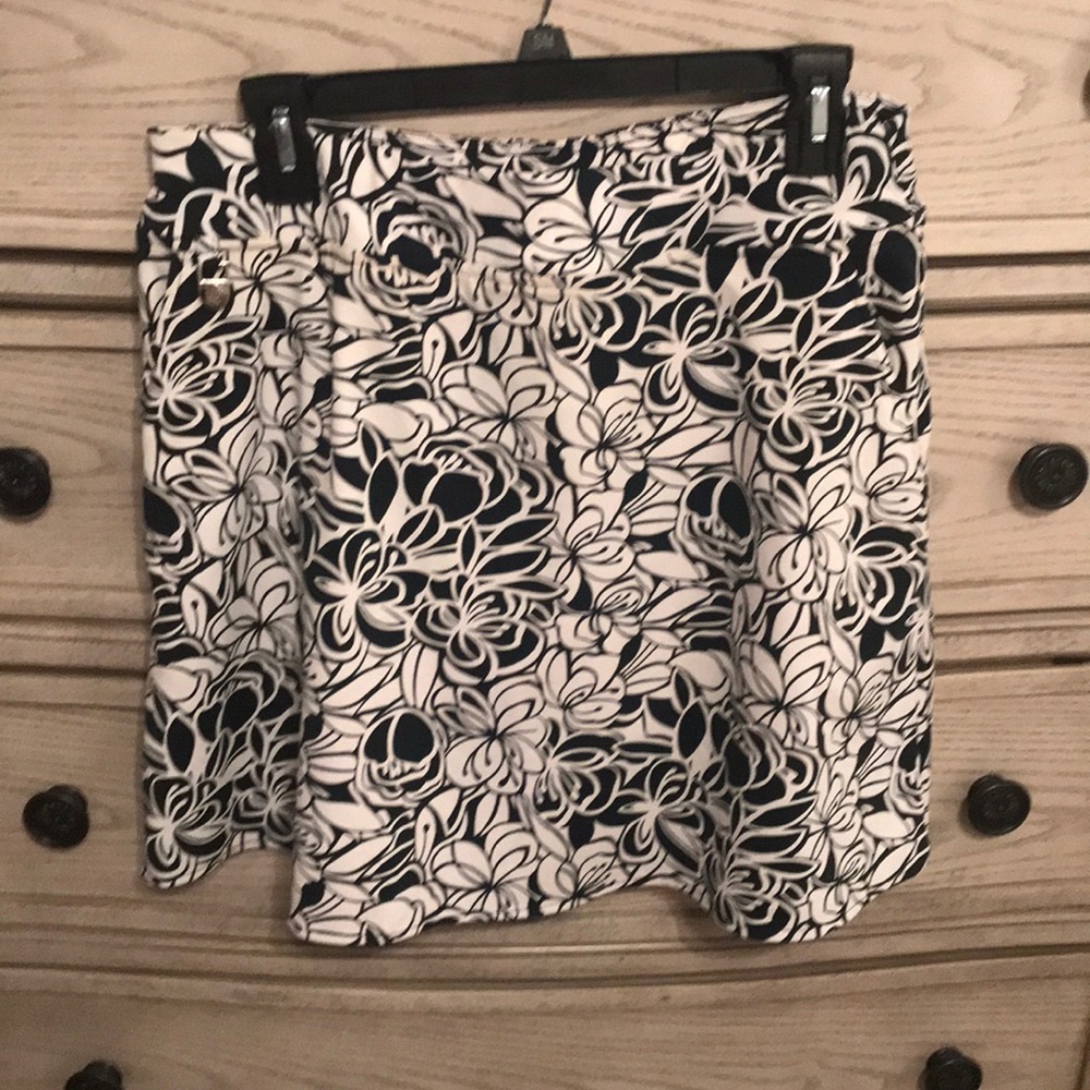 Liz Claiborne Skort Size M
